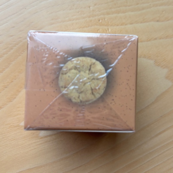 Snickerdoodle Flavored Bee Balm Lip Balm - Picture 2 of 4